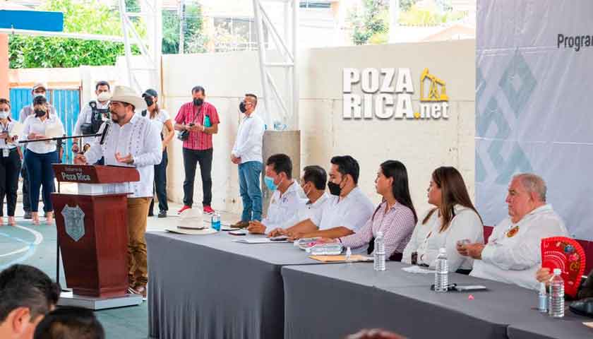 Zenyazen Escobar en Poza Rica