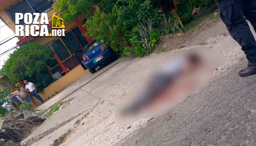 Lo ejecutan al llegar a su casa en la