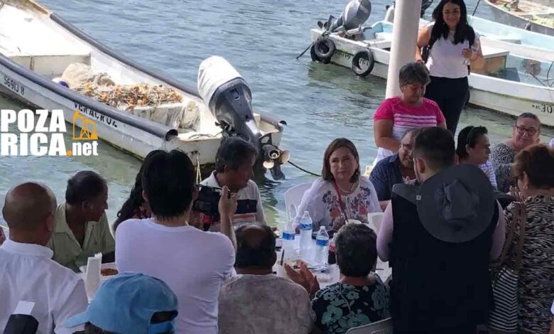Xóchitl Gálvez se reúne con pescadores en Veracruz