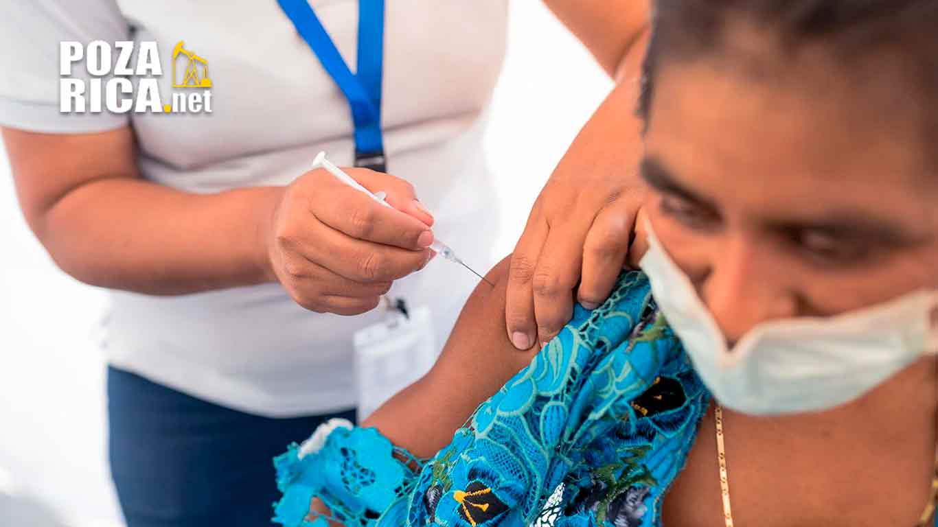 Regidora Promueve Campañas de Vacunación contra Influenza y Covid-19