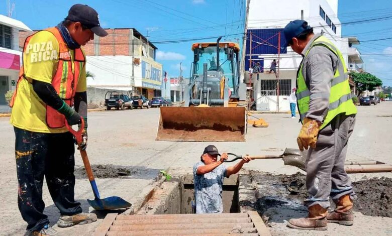 GOBIERNO DE POZA RICA INTENSIFICA TRABAJOS DE DESAZOLVE Y ATENCIÓN AL DRENAJE SANITARIO