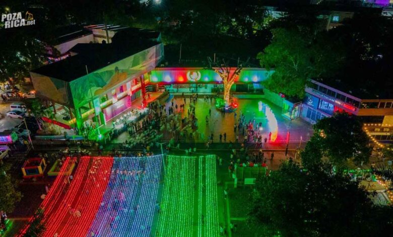 POZA RICA SE VISTE DE FIESTA CON EL ENCENDIDO DE LUCES PATRIAS