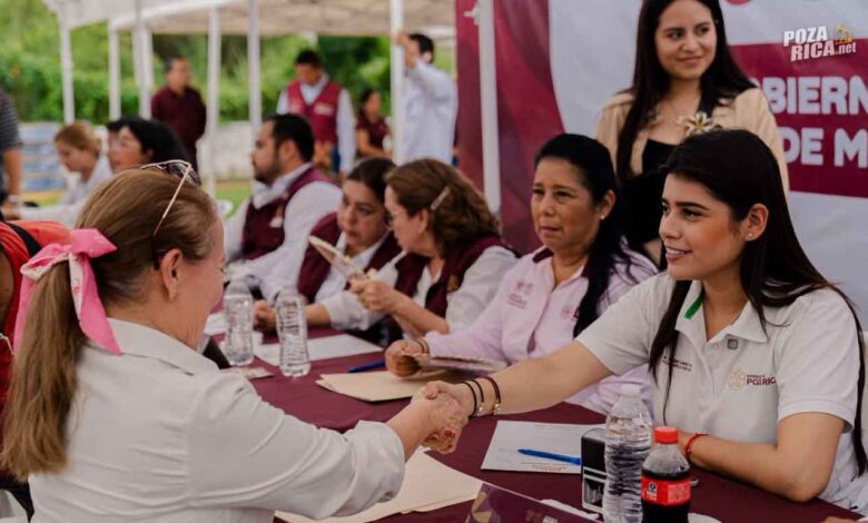 Día del pueblo acerca servicios y acciones del gobierno de Poza Rica a División de Oriente