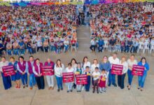 Gobierno de Poza Rica entrega becas a 4 mil 500 estudiantes