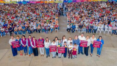 Gobierno de Poza Rica entrega becas a 4 mil 500 estudiantes