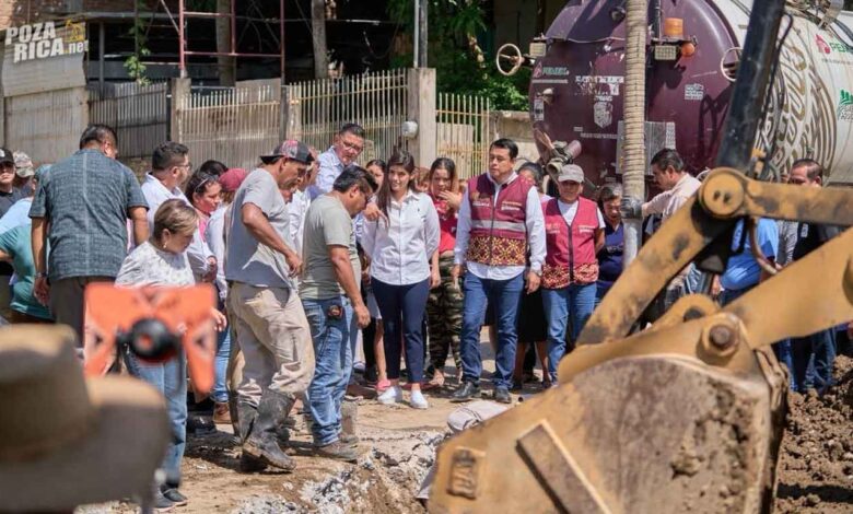 Rehabilitan descarga de drenaje en la colonia Ignacio de la Llave